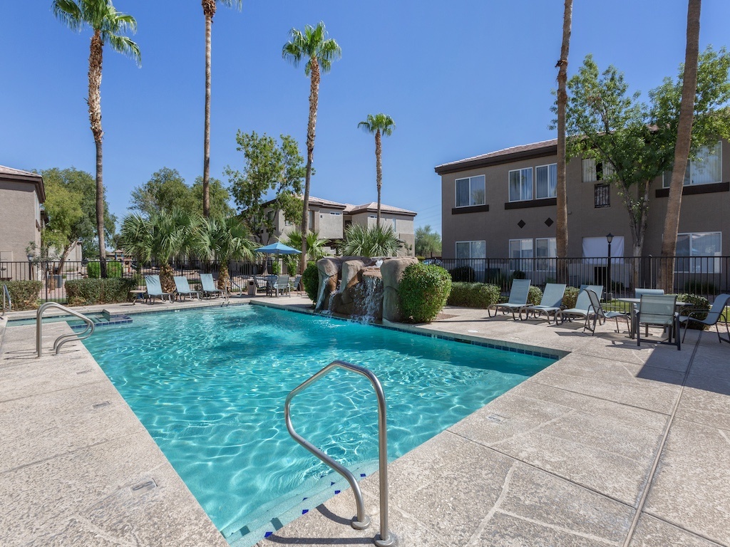 Canyon Ridge Apartments photo 5